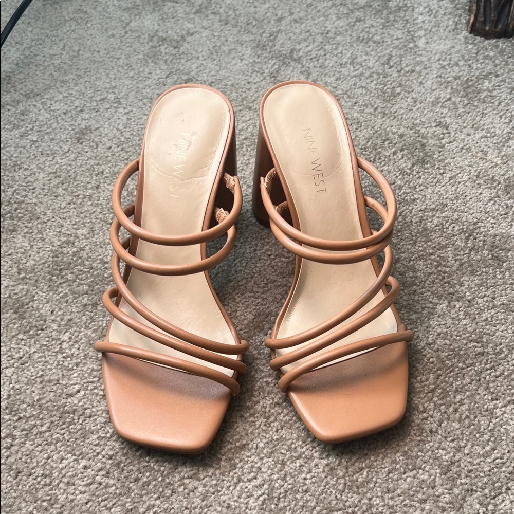 Nine West Nude/Tan Multi-Strap Block Heel Mules Size 7